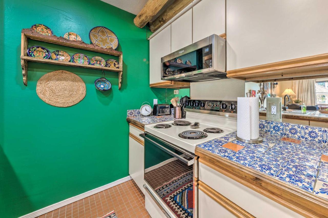 Eclectic Home With Deck 4 Miles To Ski Cloudcroft! Екстер'єр фото