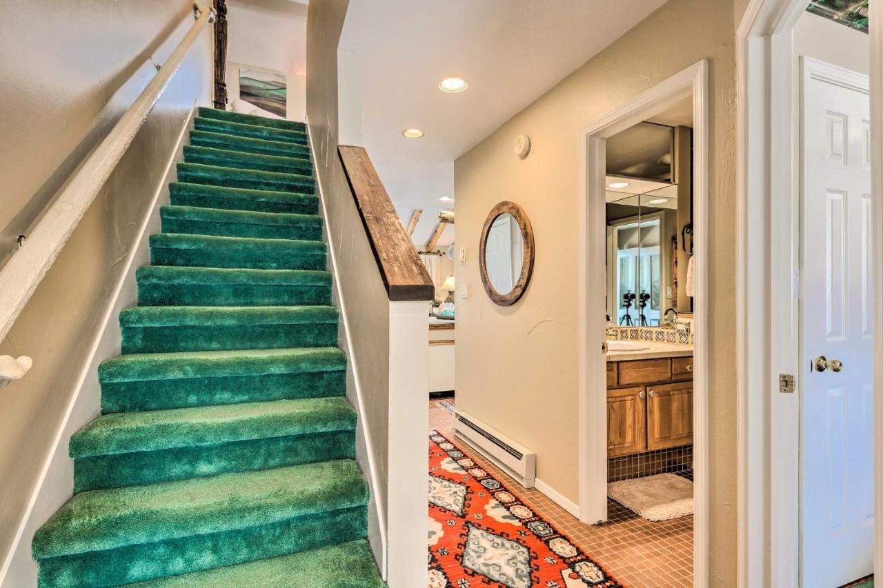 Eclectic Home With Deck 4 Miles To Ski Cloudcroft! Екстер'єр фото